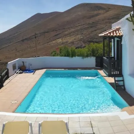 Casa Angel * Mácher